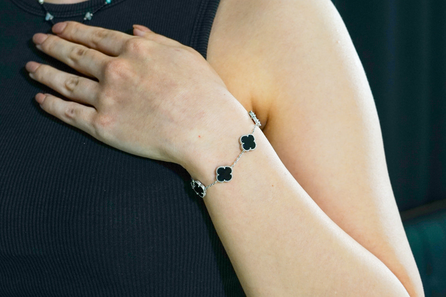 VanCleef Gümüş Bileklik