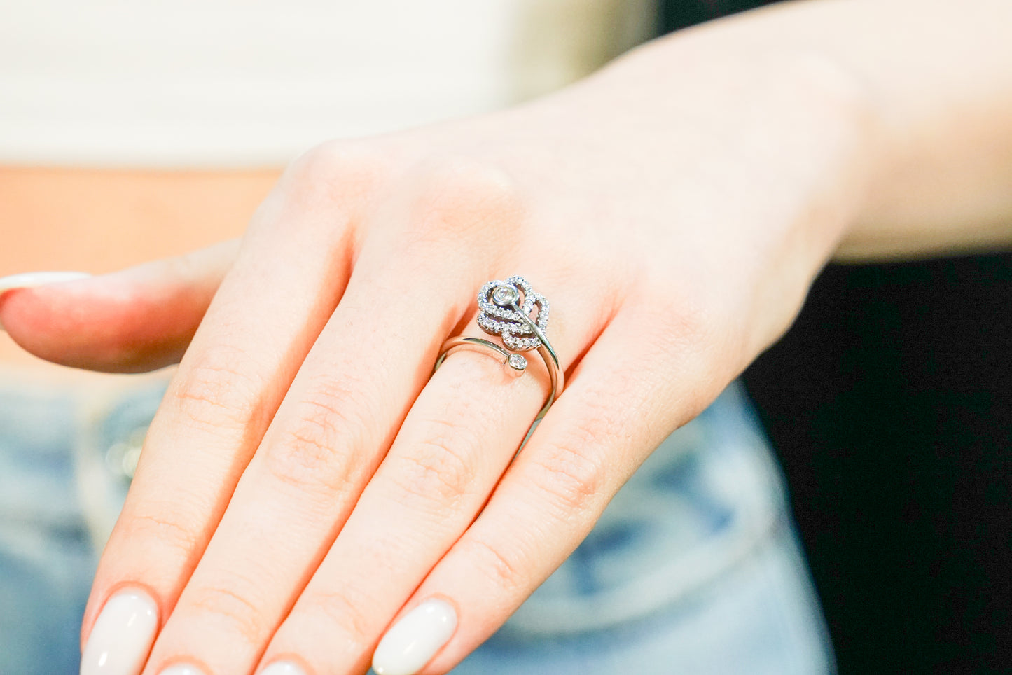 Zirkon Taşlı Yüzük